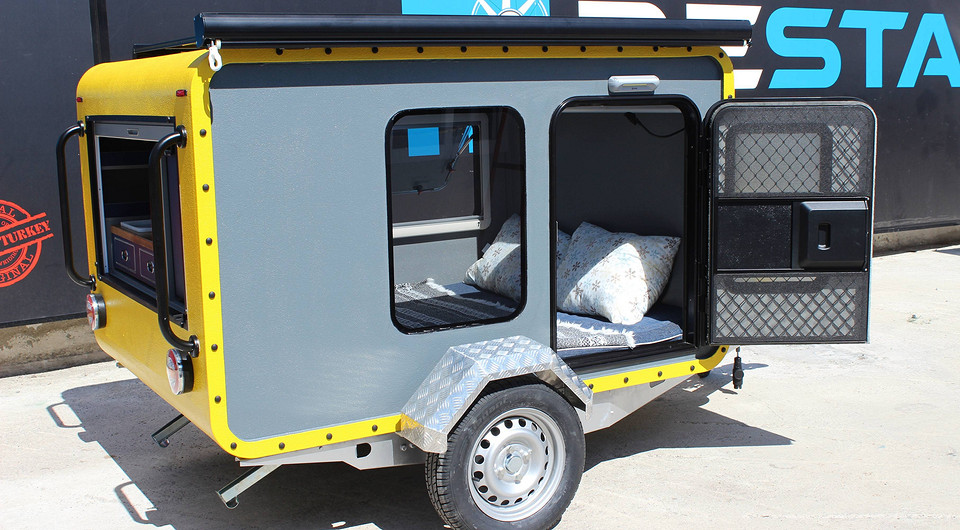 Идеально для небольшого путешествия: турецкая компания создала мини-кемпер на трех человек