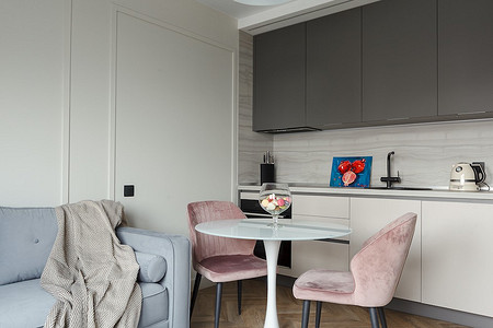 Как на 28 кв. м оформили спальню, кухню и гостиную? Реальный пример квартиры