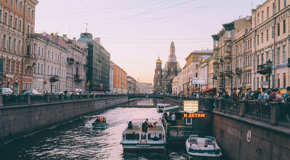 Россияне назвали Санкт-Петербург самым красивым городом в стране