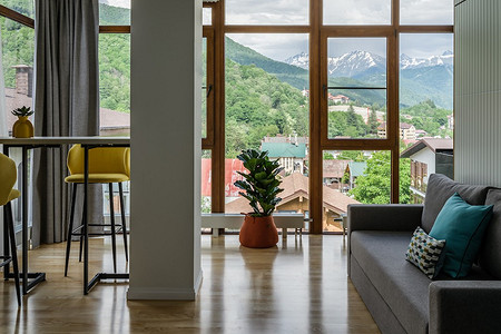 Сауна, четыре спальных места и удобная кухня на 34 кв. м: квартира для отдыха на Красной Поляне