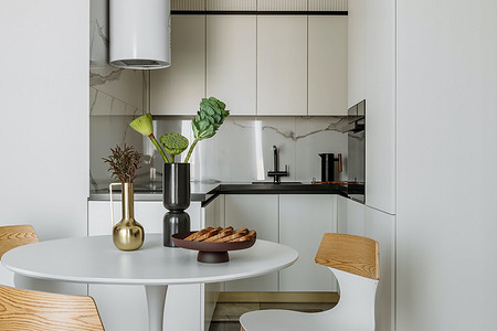 Апартаменты 35 кв. м для молодого человека, который приехал покорять Москву