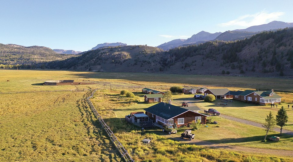 В США появилось в продаже большое ранчо семьи Уолта Диснея