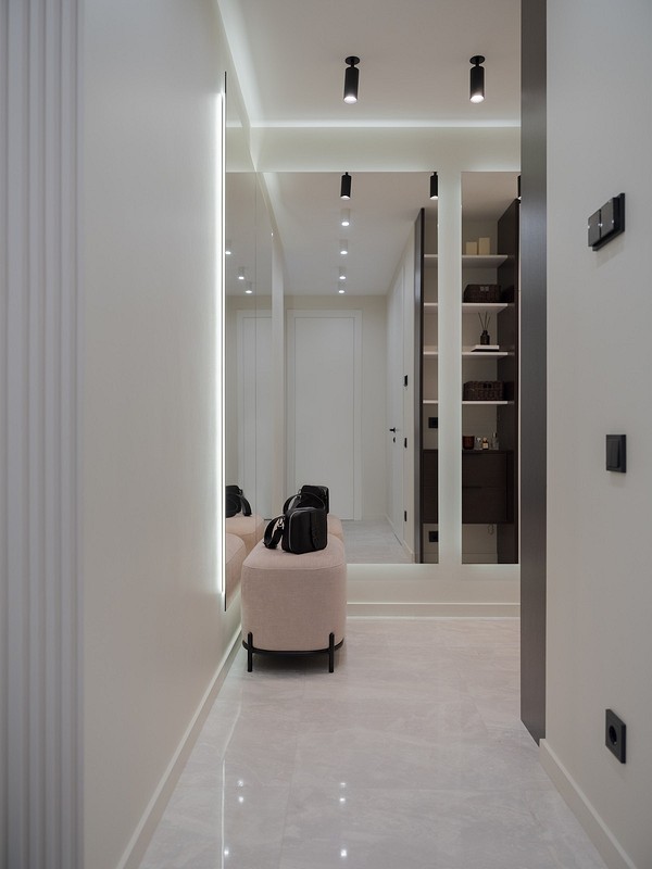Дизайн интерьера коридора прихожей в квартире в светлых тонах