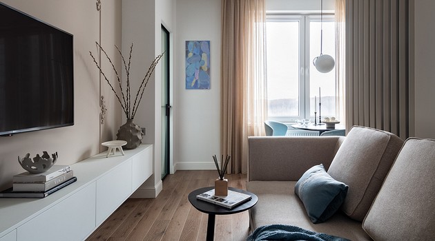 Как дизайнер сделала из стандартной однушки почти двушку: уютный интерьер квартиры 49 кв. м