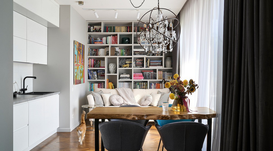 Нью-Йорк с французским акцентом: квартира в Екатеринбурге для девушки 