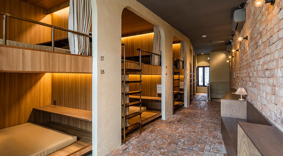 Как дома: во Вьетнаме открылось кафе с кроватями вместо столов и стульев