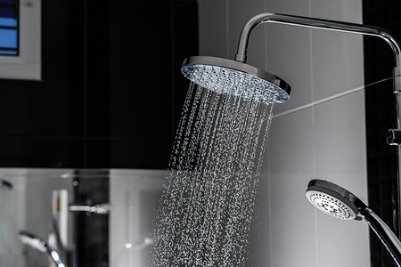 Тропический душ: особенности, советы по выбору, лучшие производители (40 фото)