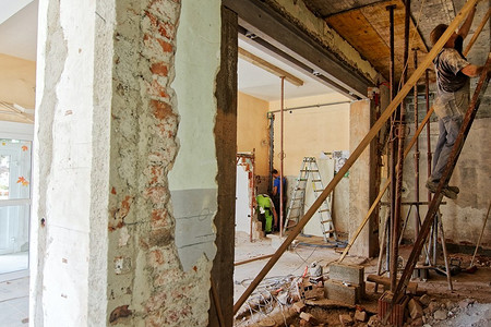 Проем в несущей стене: можно ли делать и как согласовать, правила-2023