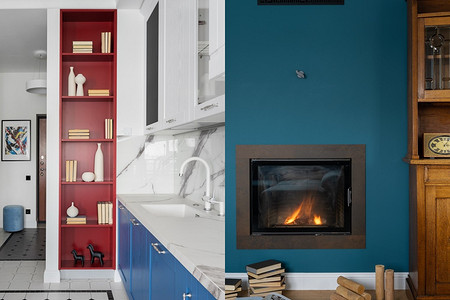 Цвет, антиквариат и классная планировка: квартира 74 кв. м для творческой пары 