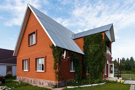 Чем закрыть фундамент дома снаружи дешево и красиво: 6 лучших вариантов