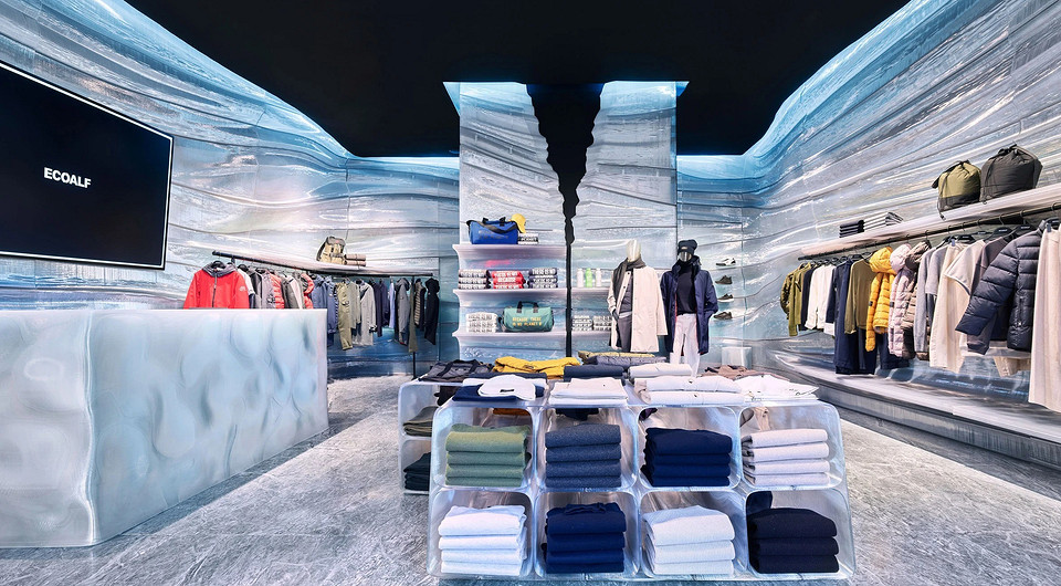 Дизайнеры напечатали на 3D-принтере отделку для магазина одежды