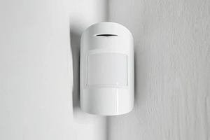 Как подключить датчик движения к светильникам дома: инструкции и схемы