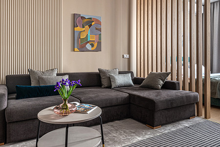 Как сделать в трешке три спальни и гостиную? Пример квартиры для семьи в доме 1957 года (фото до и после)