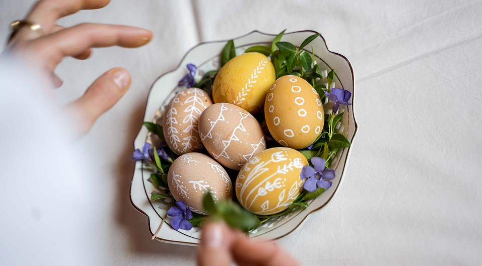 5 быстрых и красивых способов покрасить яйца (вы будете в восторге)
