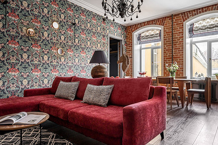 Из бывшей коммуналки — в потрясающий исторический интерьер: квартира 66 кв. м в центре Санкт-Петербурга