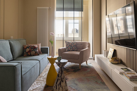 Красиво и удобно: квартира с двумя гостиными для молодой пары