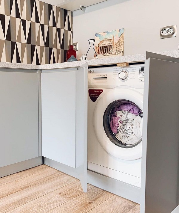 Где и как разместить стиральную машину: 8 красивых и удобных примеров