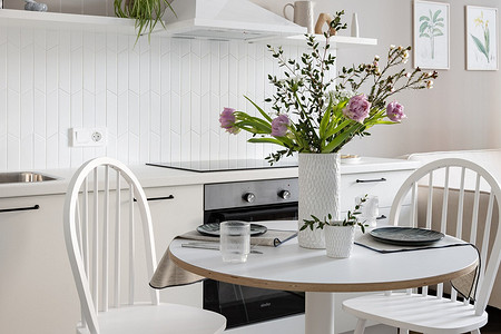 Очень классная двушка 70 кв. м в новостройке: пастельные цвета, стильная мебель. И все — с небольшим бюджетом