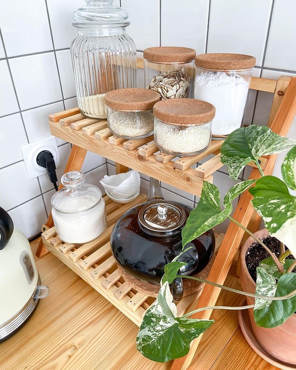 Так можно было? 7 очень крутых примеров хранения на кухне