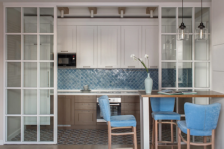 Стеклянные перегородки в интерьере: разновидности и варианты применения (96 фото)