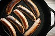 Запоминайте! 7 продуктов, которые нельзя жарить на чугунной сковороде