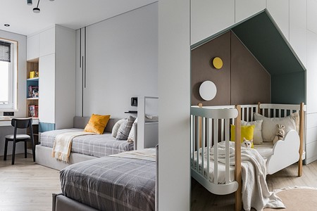 Двушка на пятерых: как дизайнер оформила квартиру 60 кв. м для семьи с тремя детьми