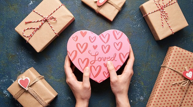 8 полезных и приятных интерьерных подарков, которые можно подарить в День святого Валентина