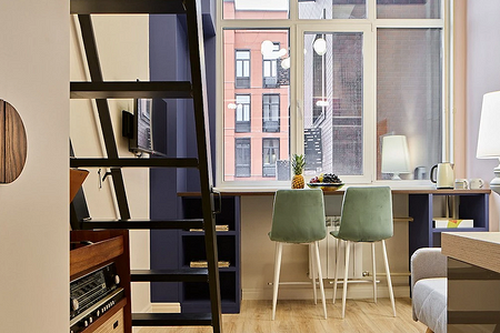 Как не захламить маленькую студию? 11 способов распределения метров