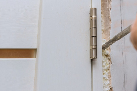 Как установить межкомнатную дверь своими руками: пошаговая инструкция и советы по выбору модели