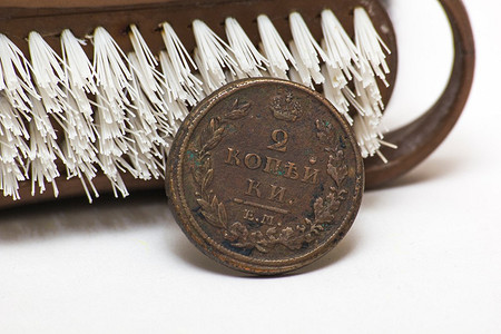 Чем почистить монеты в домашних условиях: 14 действенных средств