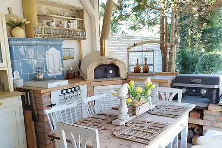 Для шашлыков и не только: 7 идей оформления летней кухни