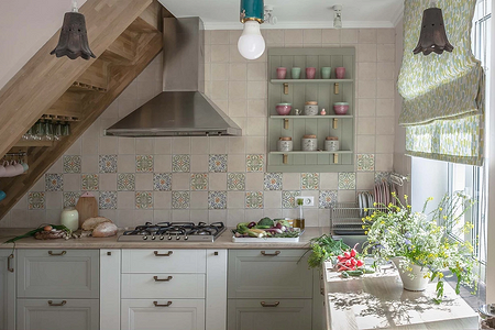 6 примеров оформления дачной кухни от дизайнеров