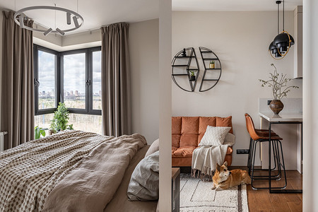 Когда бежевый — точно не скучно: квартира 68 кв. м для молодой семьи с корги