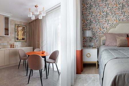 Для мамы со взрослой дочкой: яркая двушка 73 кв. м в Воронеже 