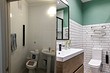 До и после: 6 ванных комнат, которые дизайнеры круто преобразили