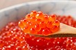 Как хранить красную икру: советы по хранению в холодильнике и морозильной камере