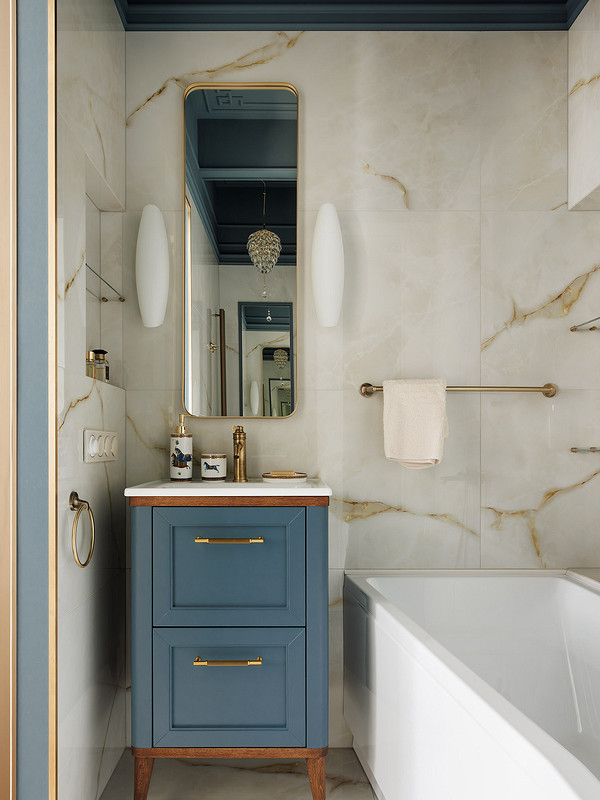 С любовью к родному городу: великолепный интерьер квартиры 98 кв. м в доме 1900 года 