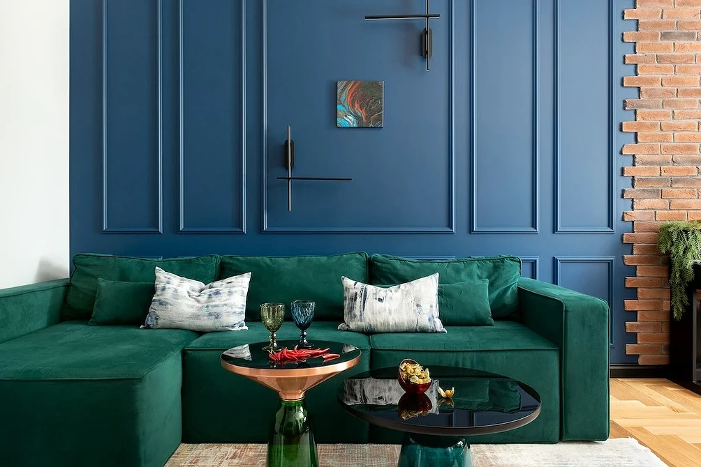 Кирпичная стена в интерьере: варианты применения, подходящие стили и 63 фото