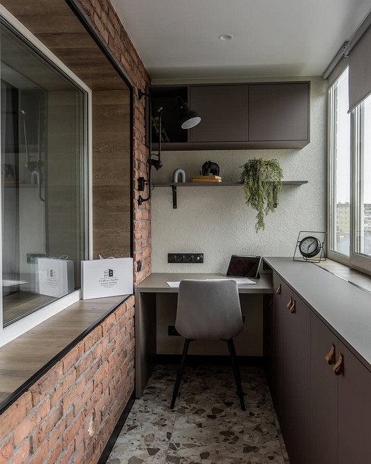 Кирпичная стена в интерьере: варианты применения, подходящие стили и 63 фото