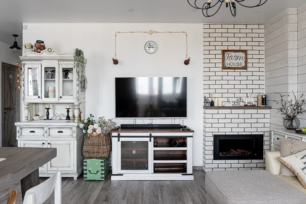 Кирпичная стена в интерьере: варианты применения, подходящие стили и 63 фото