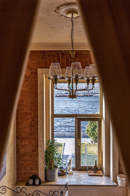 Кирпичная стена в интерьере: варианты применения, подходящие стили и 63 фото