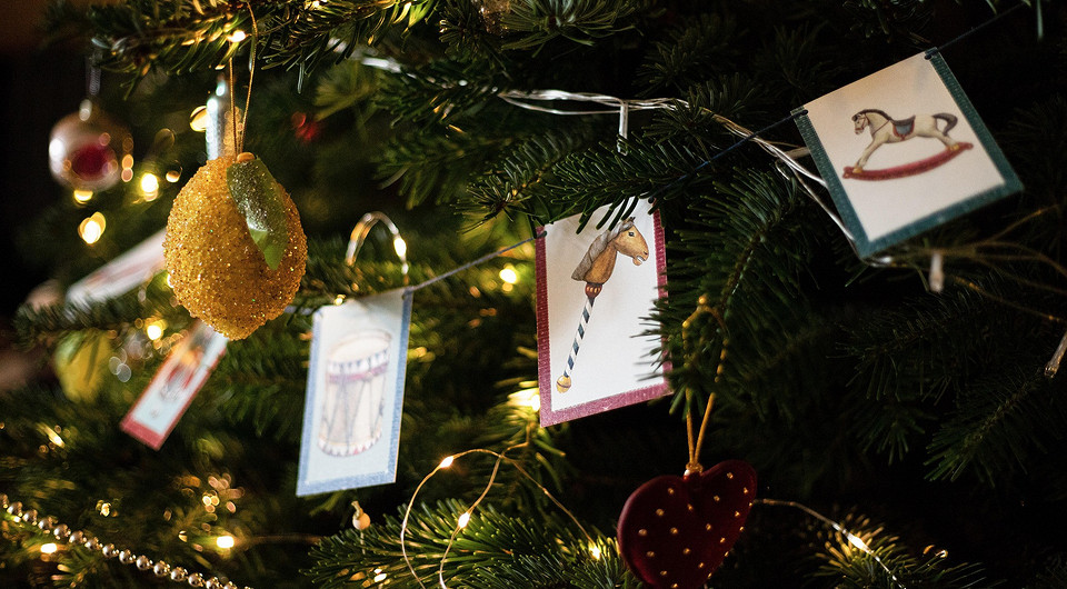 Новогодняя гирлянда своими руками: из чего и как ее сделать, идеи, фото и инструкции