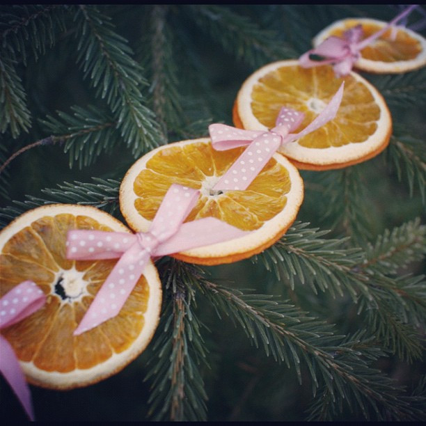 Новогодняя гирлянда своими руками: из чего и как ее сделать, идеи, фото и инструкции