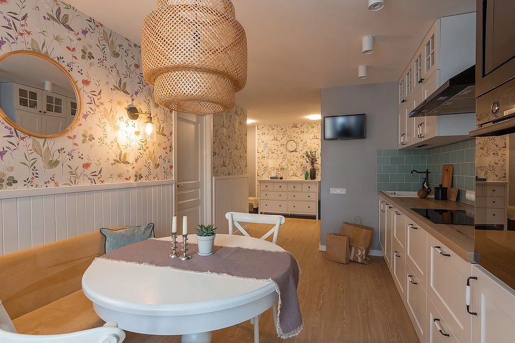 Обои на кухню-2026: подходящие материалы и цвета, тренды нового сезона (63 фото)