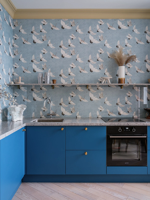 Обои на кухню-2026: подходящие материалы и цвета, тренды нового сезона (63 фото)