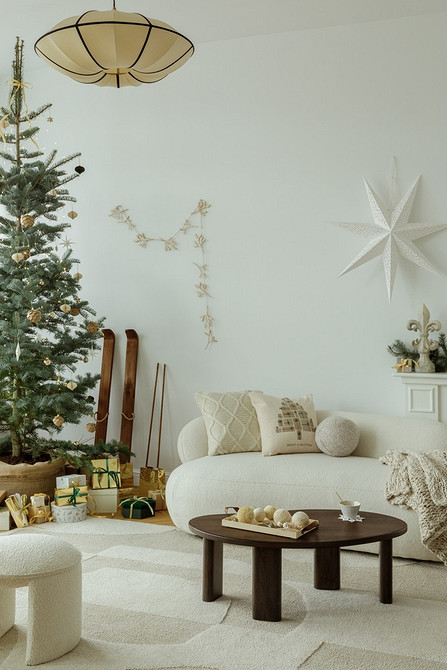 Как украсить квартиру и дом на Новый год 2026: красивые идеи и 67 фото