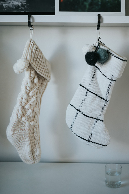 Как украсить квартиру и дом на Новый год 2026: красивые идеи и 67 фото