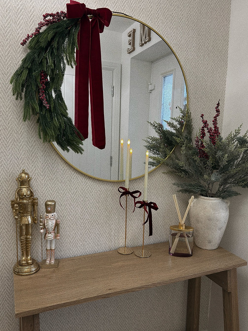 Как украсить квартиру и дом на Новый год 2026: красивые идеи и 67 фото