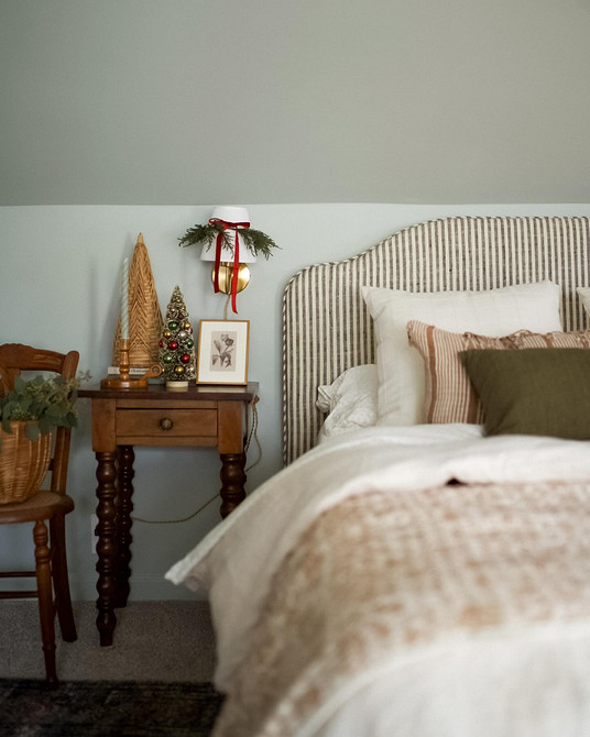 Как украсить квартиру и дом на Новый год 2026: красивые идеи и 67 фото