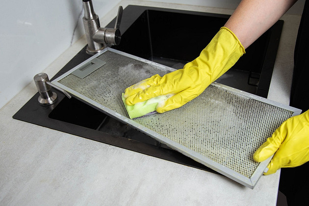 Как почистить вытяжку от жира: советы по очистке решетки и корпуса, подходящие средства